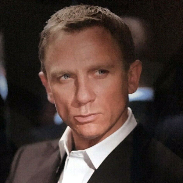 Daniel Craig