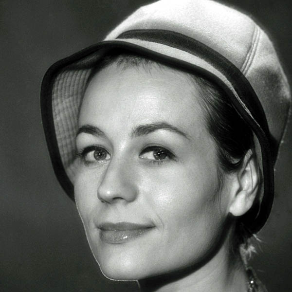 Annie Girardot